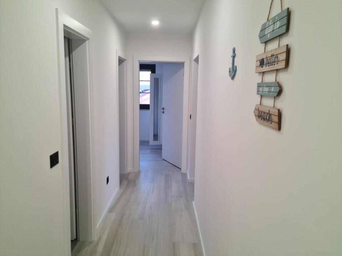 Appartments Akrapovic Vrsi