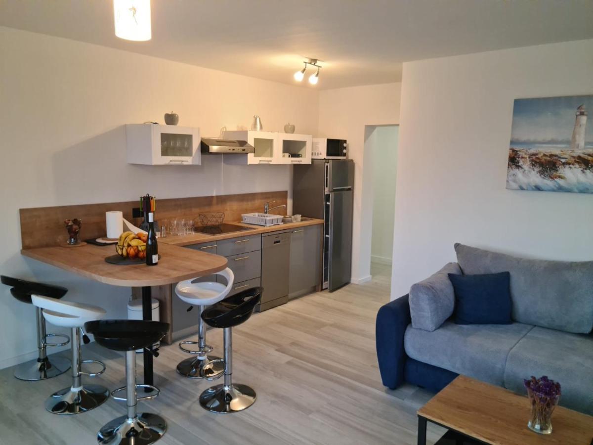 Apartment Appartments Akrapovic Vrsi