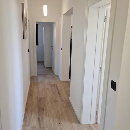 Appartments Akrapovic Vrsi Room photo