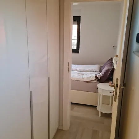 Appartments Akrapovic Vrsi Room photo