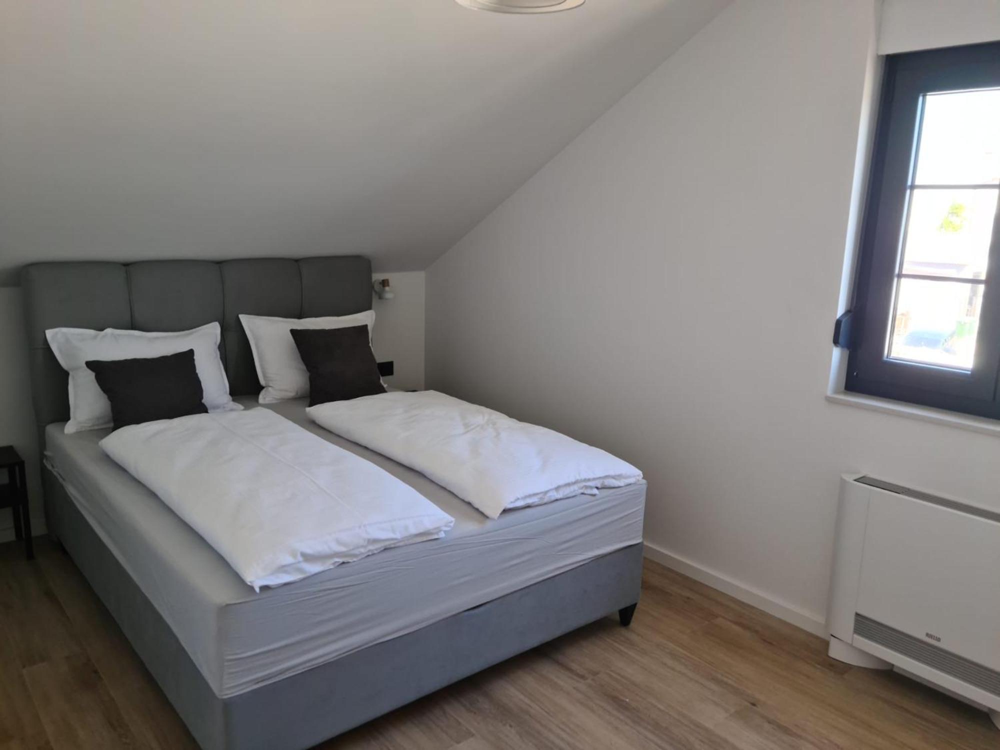 Appartments Akrapovic Apartmán *